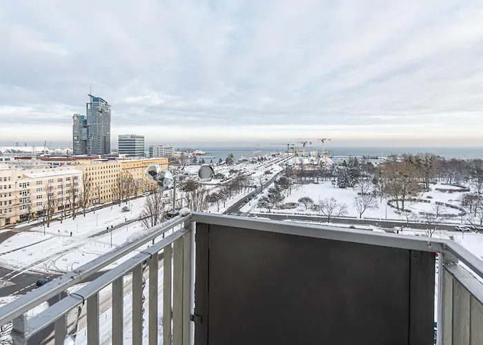 Avis Skwer Kosciuszki 48 Gdynia