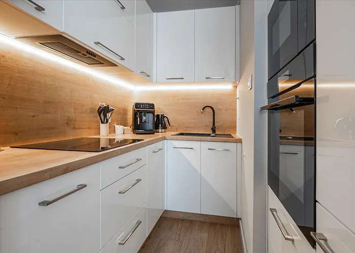 Avis Skwer Kosciuszki 48